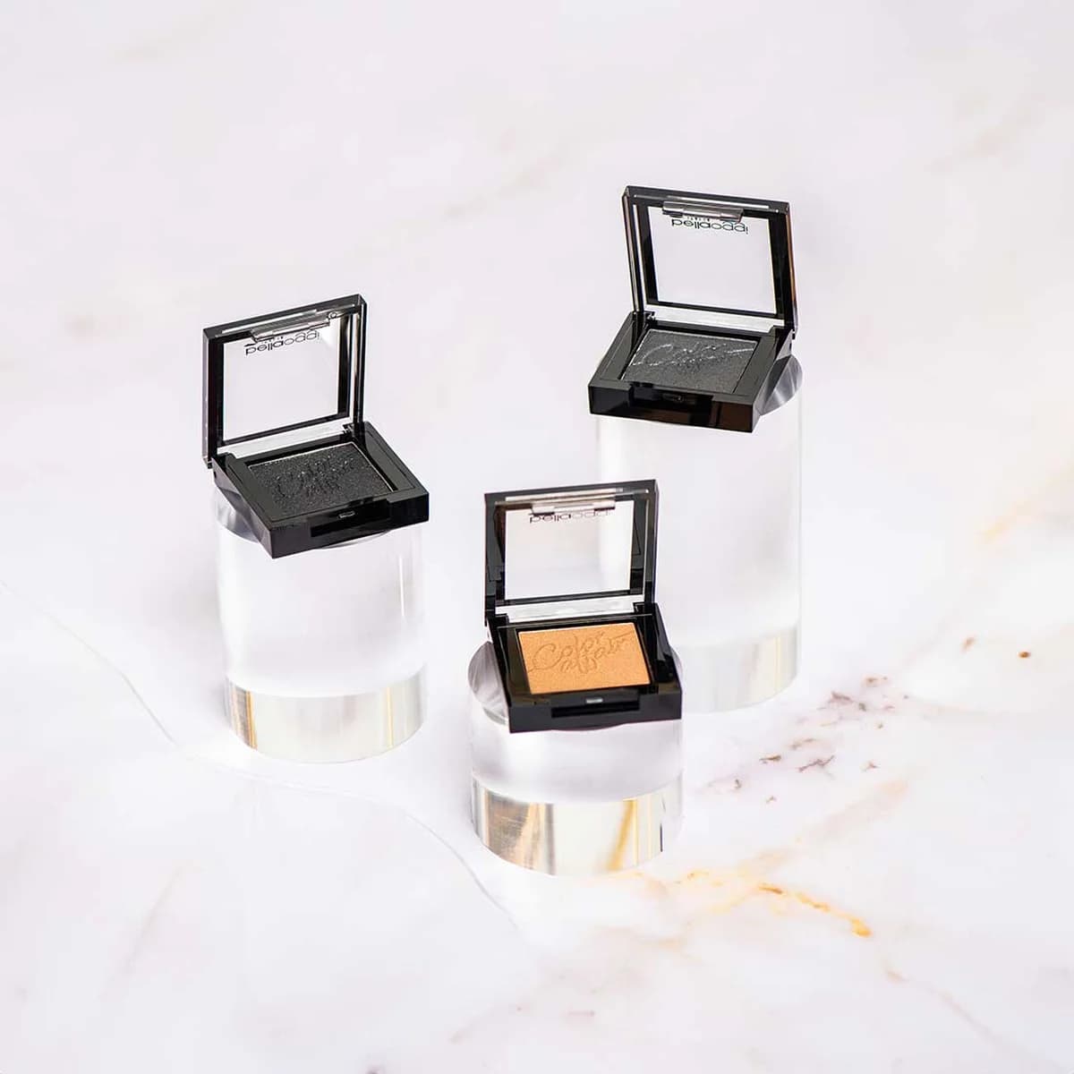 Bellaoggi COLOR AFFAIR EYESHADOW PEARL AND SHINE 35271-006 wild forest thumbnail 5